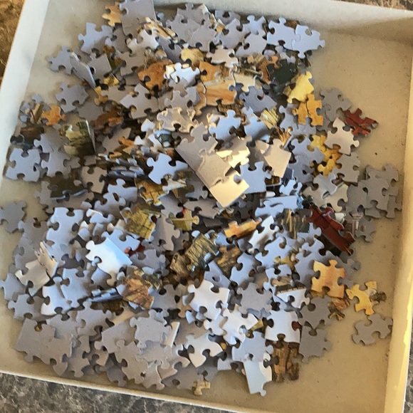 550 pieces Sunsout puzzle - Picture 3 of 7